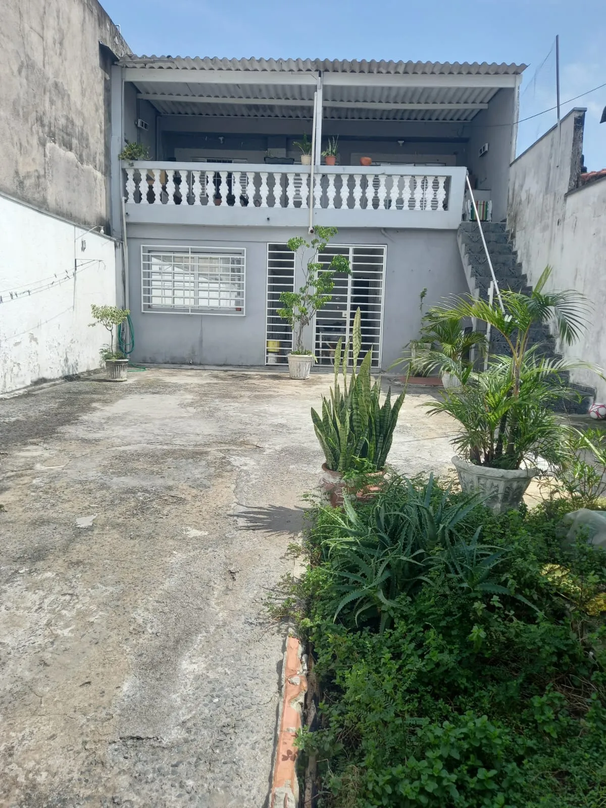 Imagem VENDO OU TROCO LINDA CASA NO BAIRRO CIDADE DUTRA! (ZONA SUL-SP).