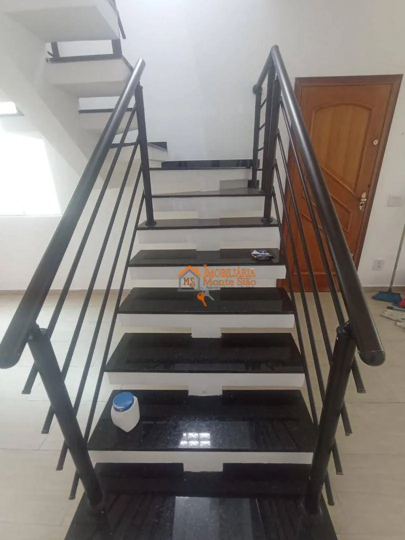 Imagem Sobrado com 3 dormitórios à venda, 150 m² por R$ 750.000,00 - Jardim Adriana - Guarulhos/SP