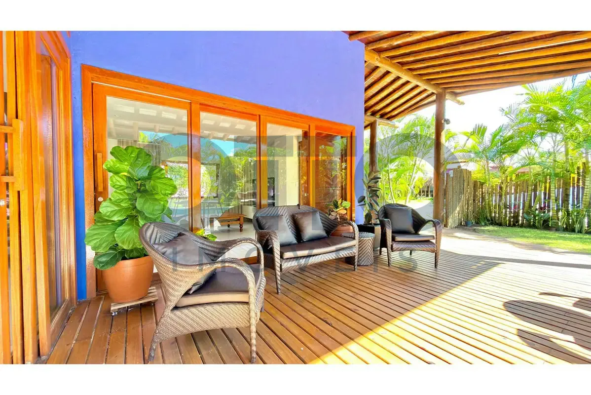 Imagem Casa com 4 quartos e 3 suítes para venda em Praia do Mutá, Porto Seguro