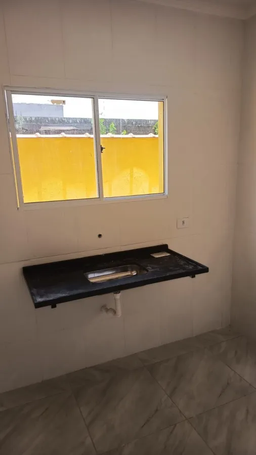 Imagem Casa para Venda em Itanhaém, Nova Itanhaém (Interior), 2 dormitórios, 1 banheiro, 1 vaga