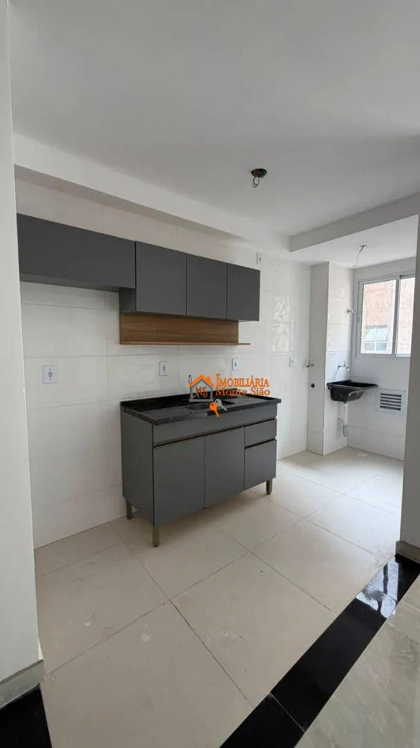 Foto do imóvel Apartamento com 2 dormitórios à venda, 44 m² por R$ 310.000,00 - Jardim do Triunfo - Guarulhos/SP