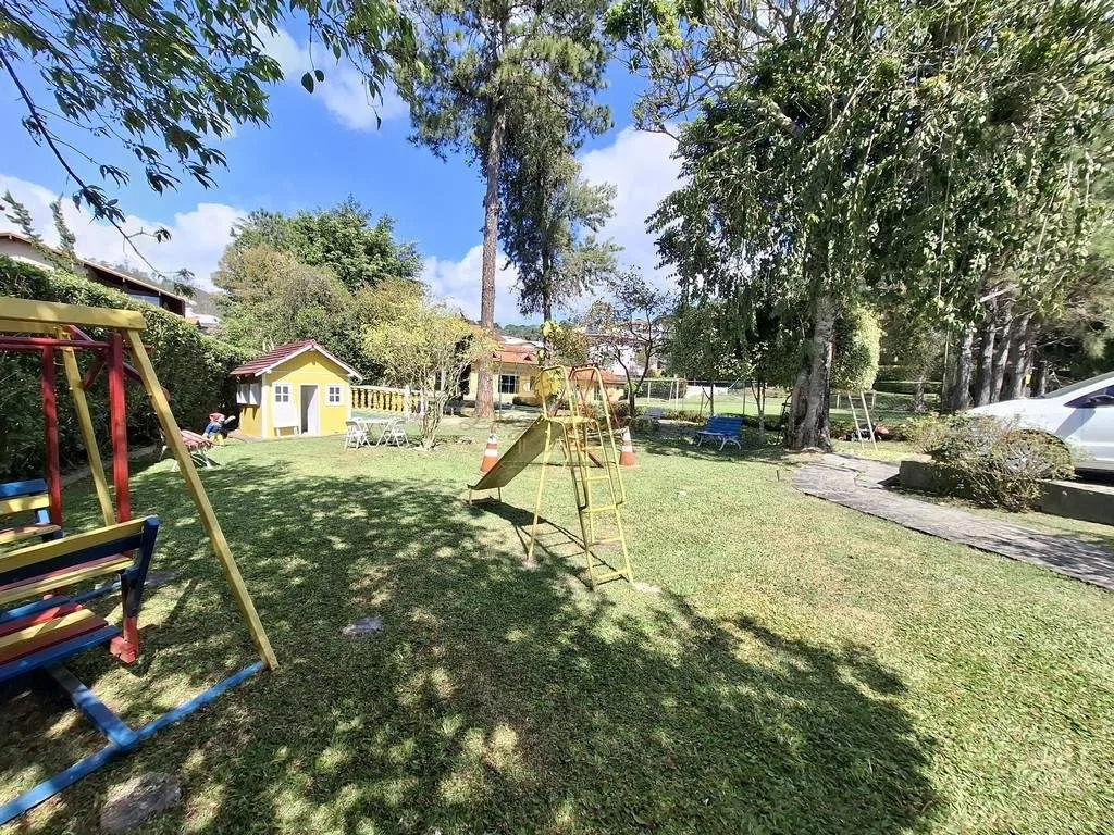 Imagem Terreno em Condomínio para Venda em Teresópolis / RJ no bairro Vargem Grande