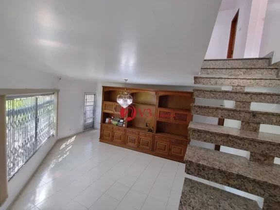 Imagem Sobrado a venda na Vila Matilde 3 Dormitórios sendo 1 Suíte, 4 Vagas, 220 m