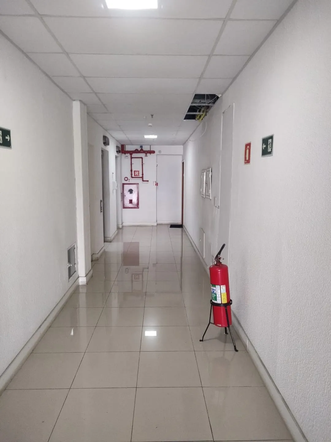 Imagem Comercial à venda 1 Vaga, 37M², Lavadouro de Areia, Taubaté - SP | Global Office