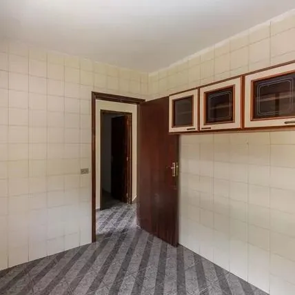 Imagem Casa à Venda na Rua da Gruta - 241,99m² - Próxima ao Hospital Divina Providência