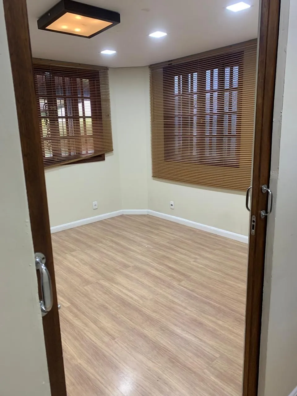 Imagem "Casa dos Seus Sonhos: Conforto, Sofisticação e Lazer Completo com Vista Privilegiada"