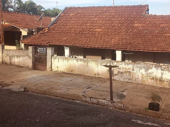 Imagem OTIMA CASA À VENDA NO CENTRO DE VALPARAISO SP