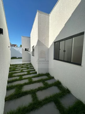 Imagem Imperdível Casa à Venda em Cuiabá-MT, Jardim Califórnia: 3 quartos, 2 suítes, 2 salas, 4 banheiros, 4 vagas - 189,66m².