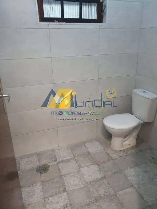 Imagem Vendo Casa em Condomínio, Praia Grande a 100 mts da praia.