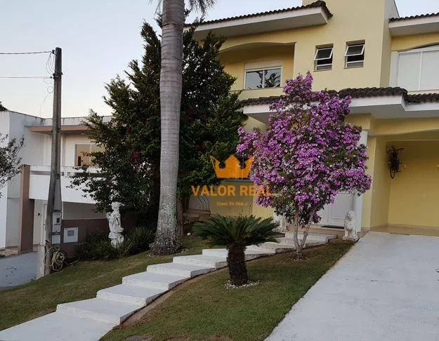 Imagem Casa Condominio na Malota Super oferta - 394 m2 AC, 5 dorm, Escrit. 10 vagas.