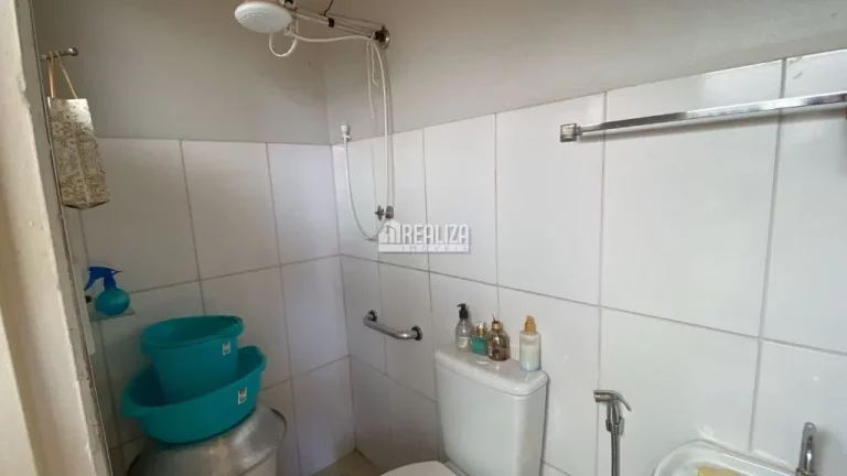 Imagem Casa à venda no bairro São Sebastião, em Uberaba - 4 dormitórios e 3 banheiros
