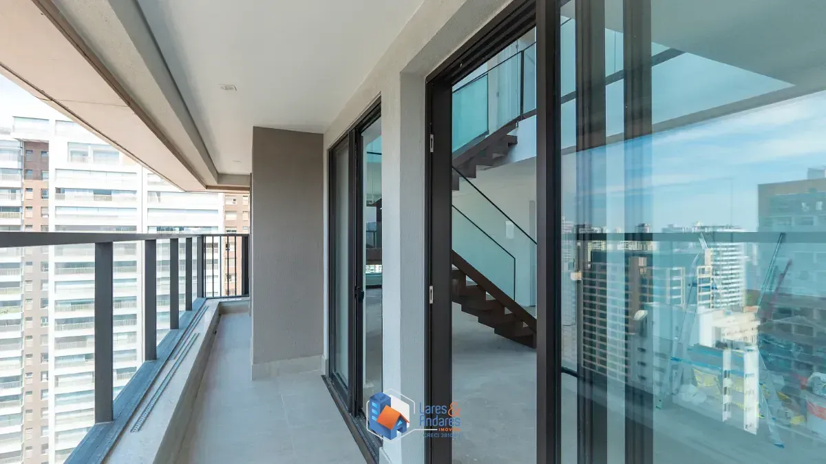 Imagem Cobertura para venda em Moema com 4 quartos, sendo 4 suítes, 281m²