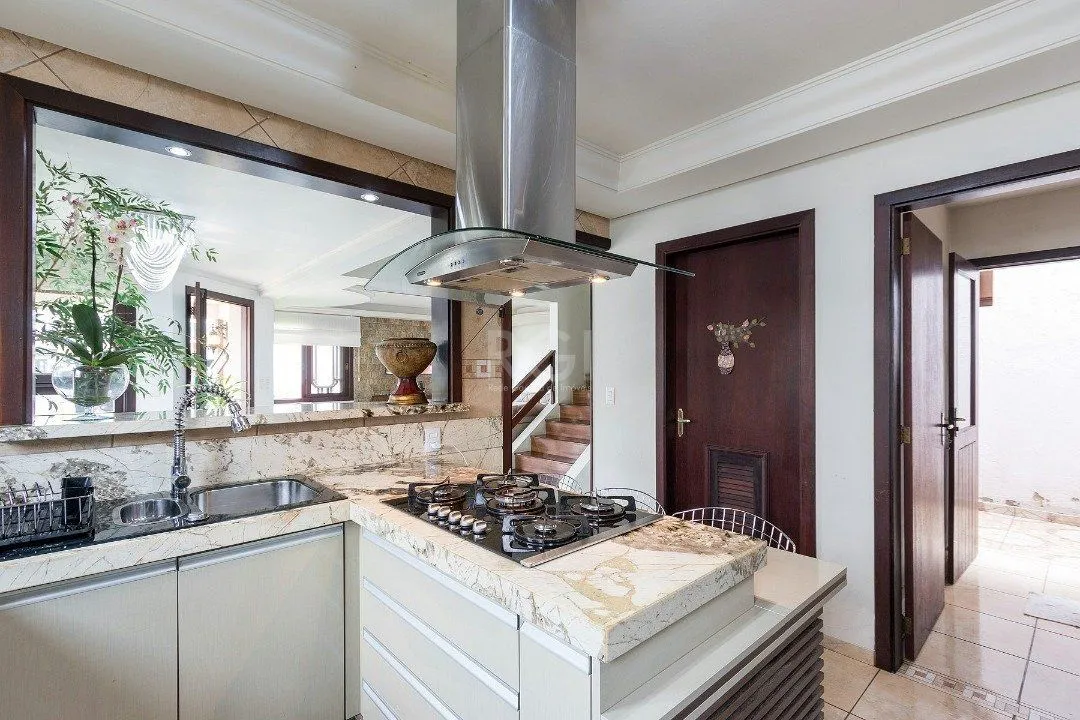 Imagem Casa de Condomínio em Hípica
