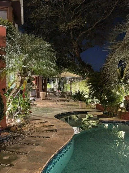 Imagem Casa Condominio para Venda - 420m², 4 dormitórios, sendo 4 suites, 2 vagas - Três Figueiras