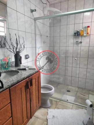 Imagem CASA A VENDA EM CAMBURI, 3 DORMITORIOS, SENDO 2 SUITES COM PISCINA