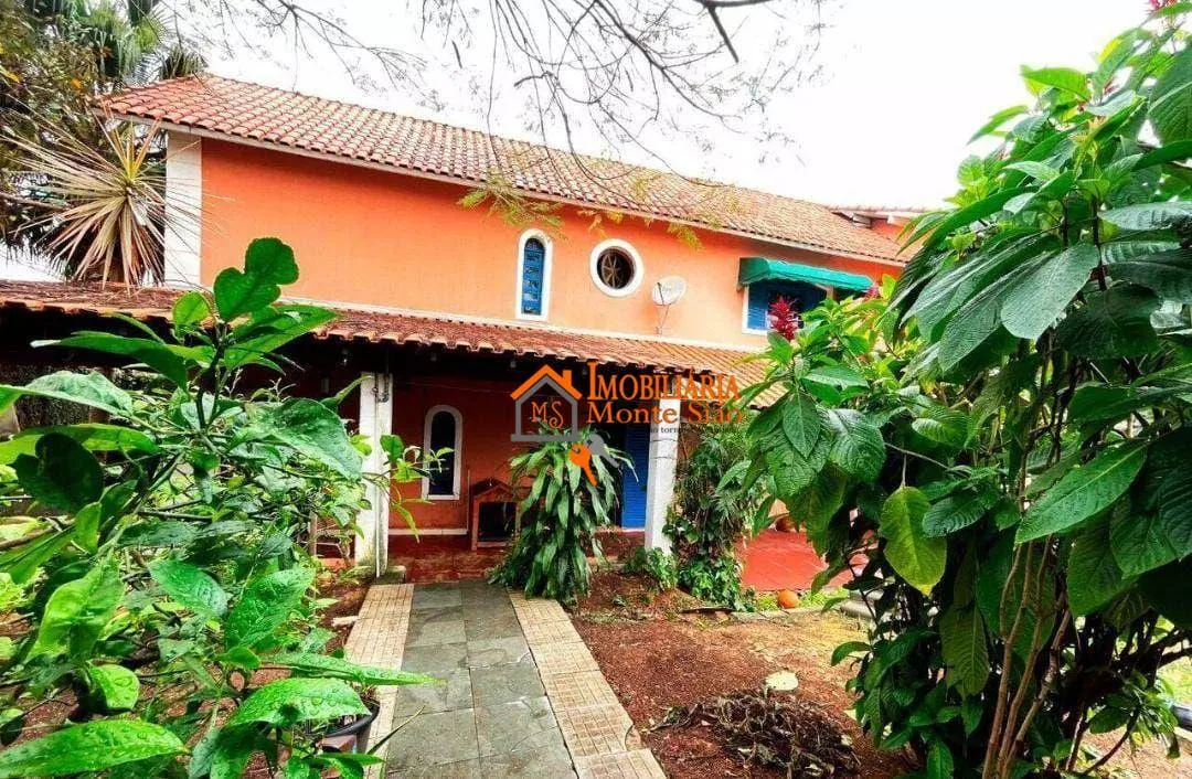 Imagem Casa com 3 dormitórios à venda, 388 m² por R$ 1.100.000,00 - Jardim Santo Afonso - Guarulhos/SP