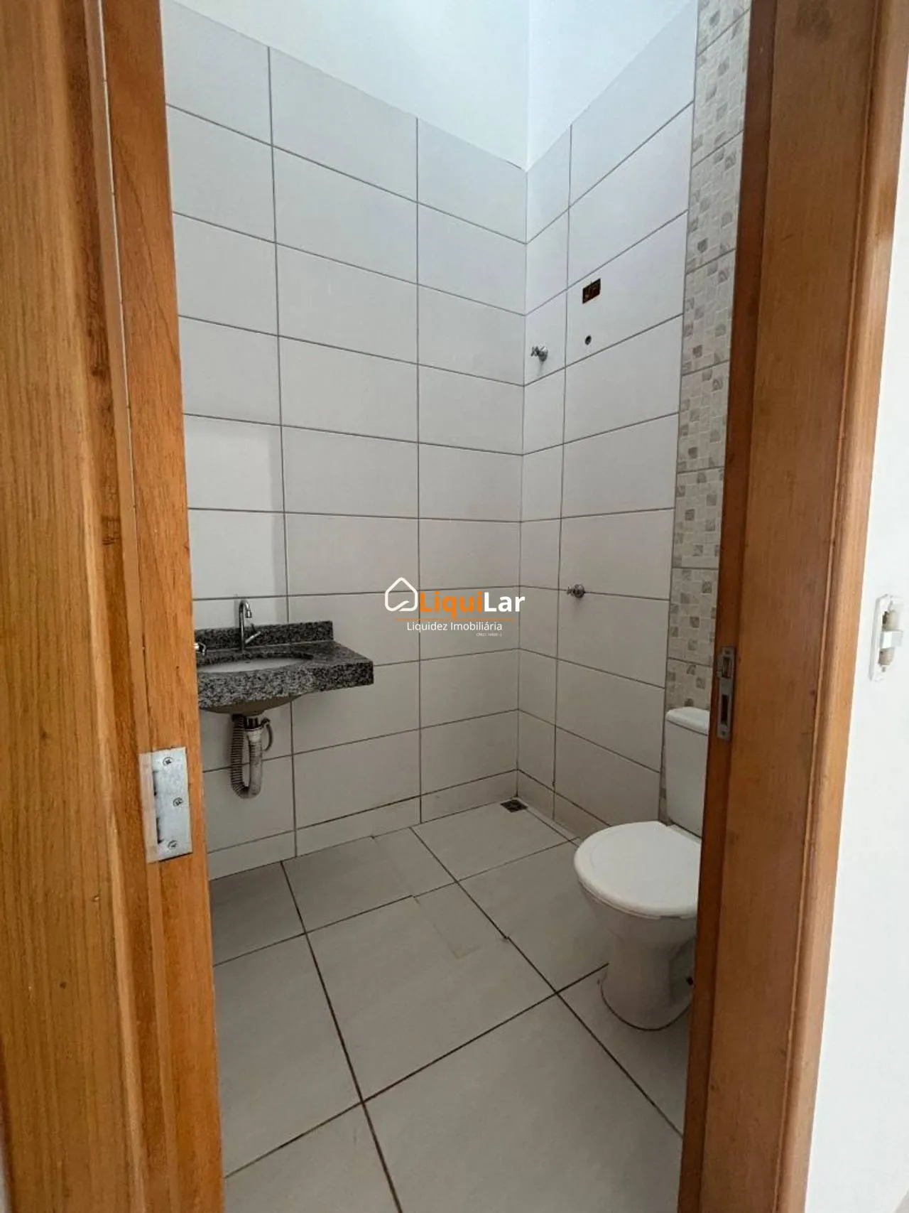 Imagem Casa com Suite na Região da Vila Nasser