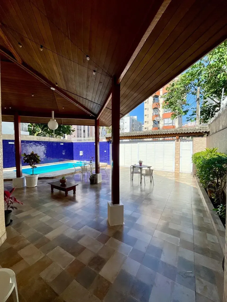Foto do imóvel Casa com 4 Quartos à Venda, 210 m² em Enseada - Guarujá