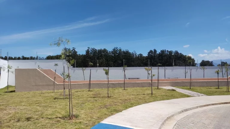 Imagem CASA RESIDENCIAL em PINDAMONHANGABA - SP, LOTEAMENTO INDUSTRIAL ÁGUA PRETA