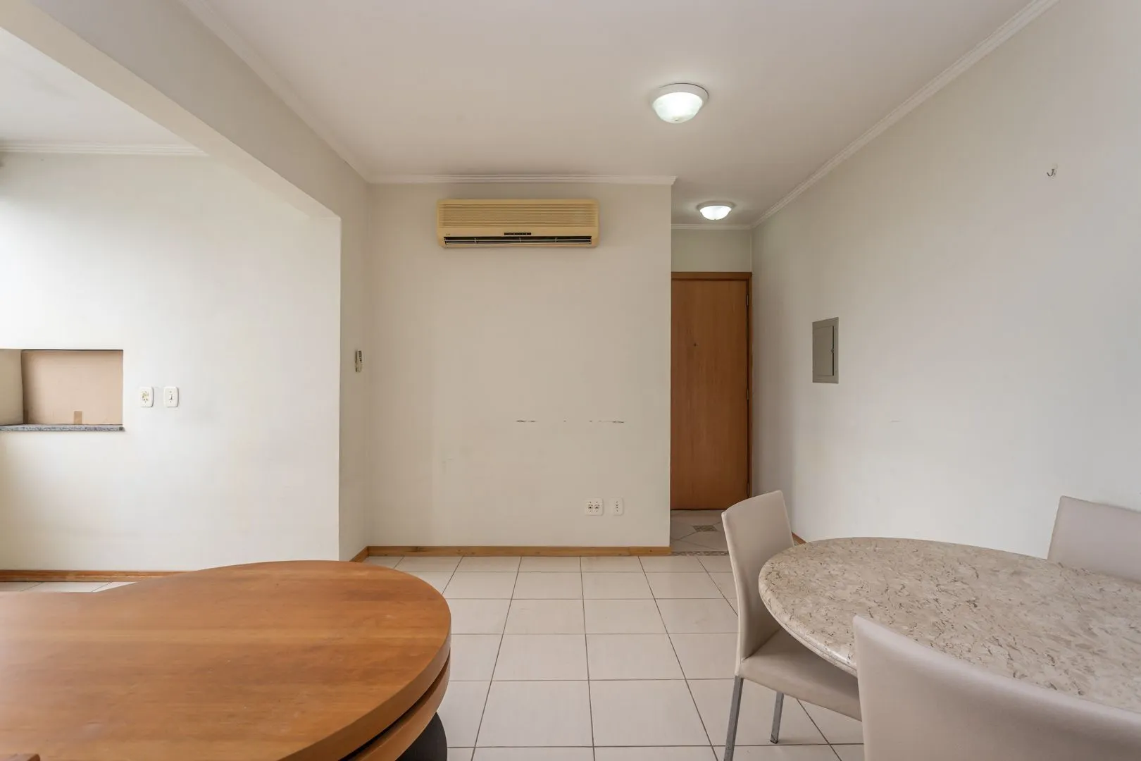 Imagem Apartamento na Cidade Baixa de 2 dormitórios e vaga DESOCUPADO