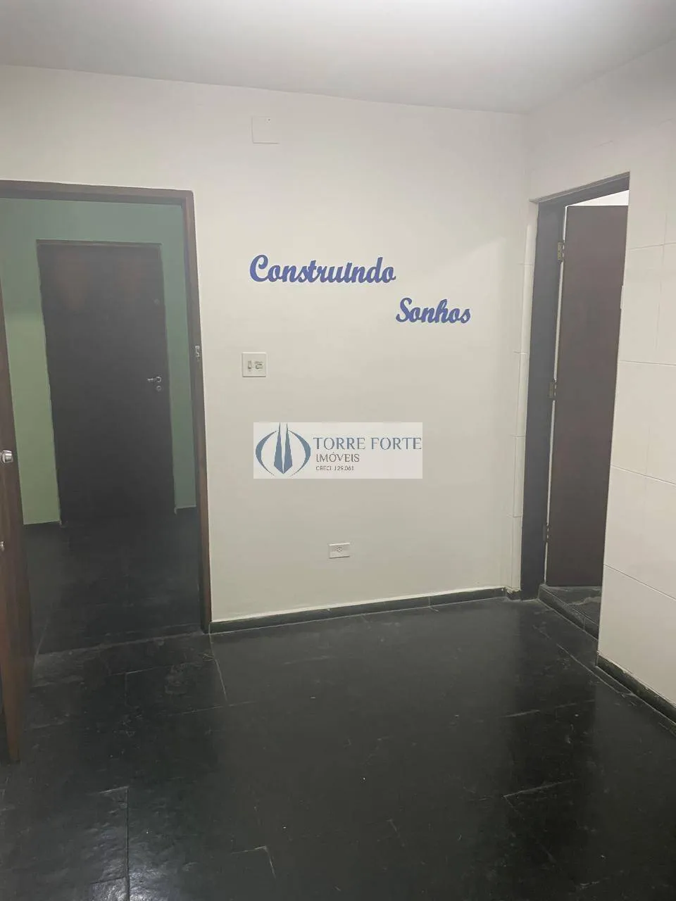 Imagem Excelente localização, prédio comercial próximo ao Shopping Metrô Tatuapé