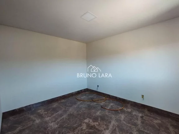 Imagem Sitio á venda em Itatiaiuçu/MG- Condominio Fazenda do Sino