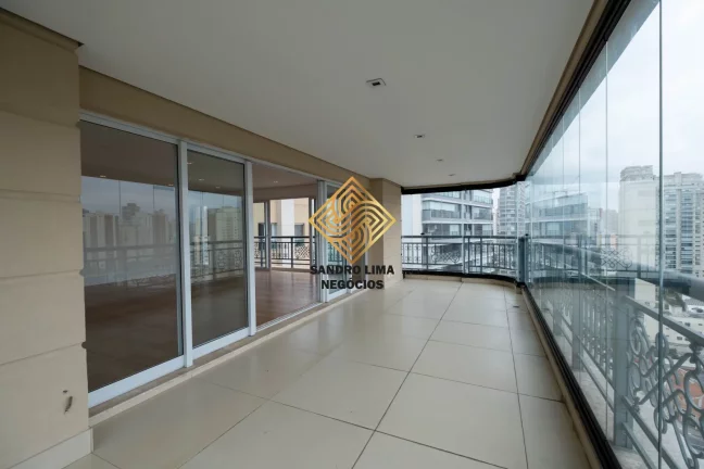 Imagem OPORTUNIDADE UNICA APARTAMENTO SEMI MOBILIADO 273,10M², 3 SUÍTES, TERRAÇO GOURMET COM 5 VAGAS A VENDA - VILA OLÍMPIA - ZONA SUL - SÃO PAULO / SP