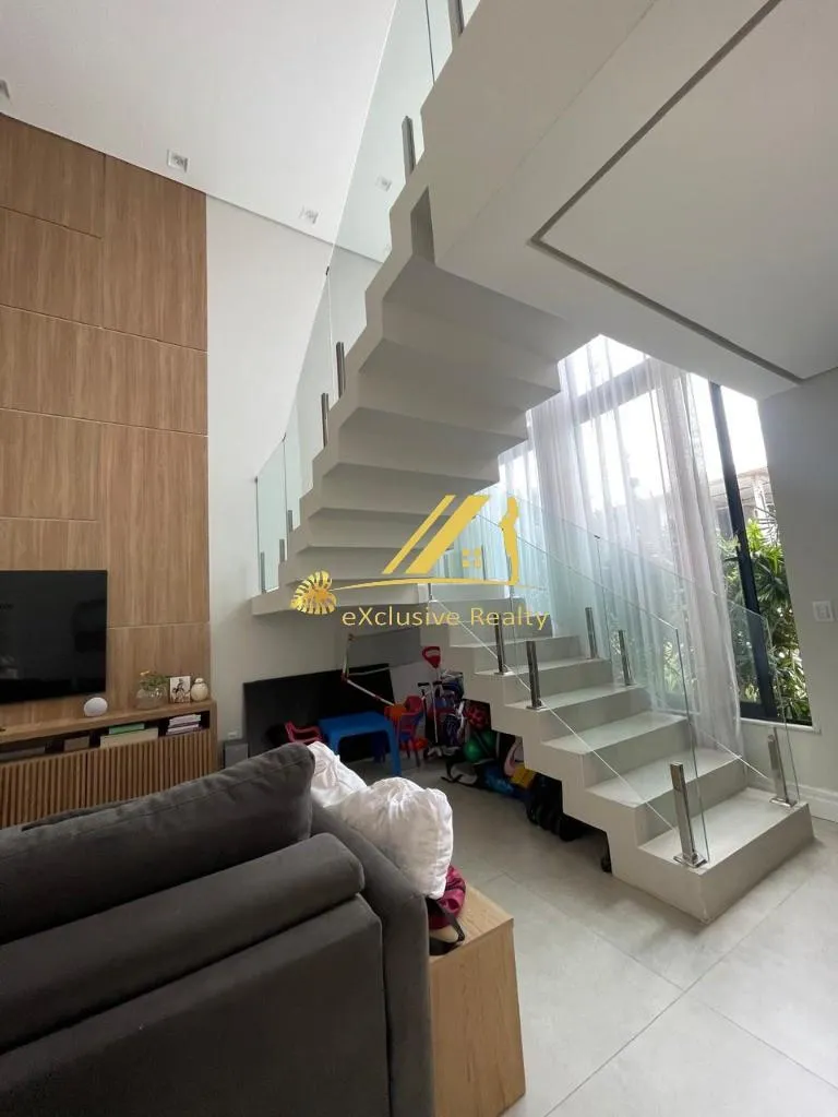 Imagem Casa RESIDENCIAL em Salvador - Bahia, Alphaville I