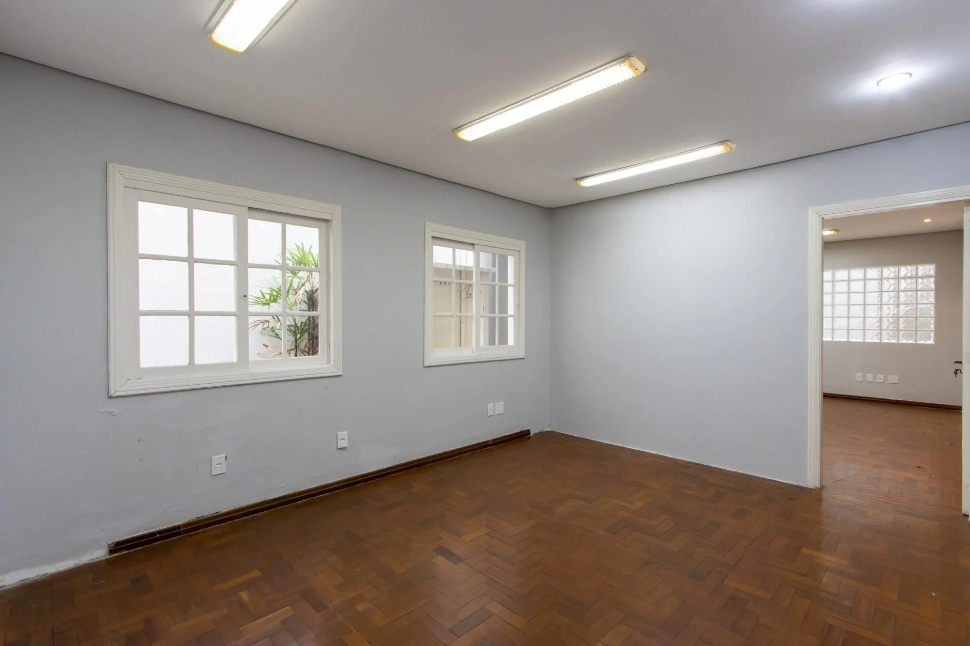 Imagem Casa Comercial para Venda - 231m², 0 dormitórios, Centro Histórico
