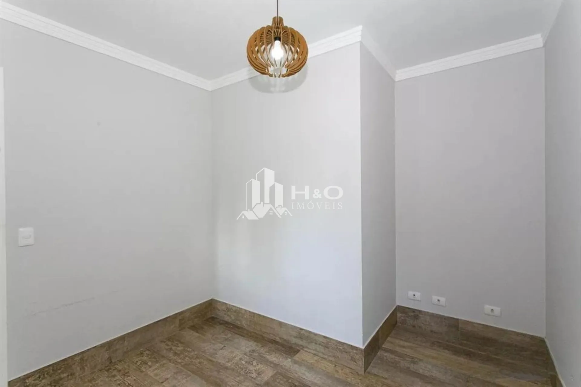 Imagem Casa em Condomínio Fechado com 3 Dormitórios e 2 Vagas à Venda Próxima ao Metrô Vila Aricanduva
