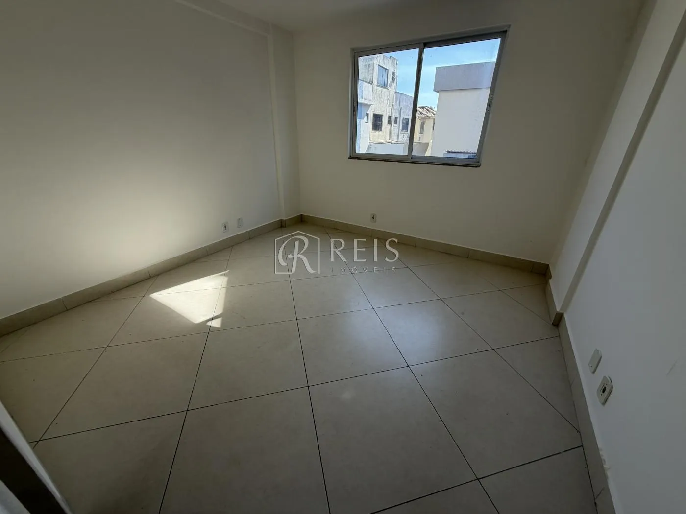 Imagem Apartamento para Venda em Rio das Ostras, Recreio, 2 dormitórios, 1 suíte, 2 banheiros, 1 vaga