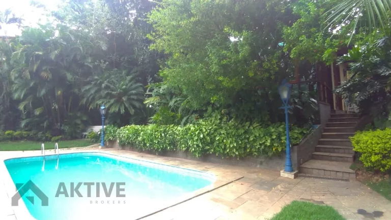 Imagem Casa de Condomínio em Alphaville - Santana de Parnaíba, SP