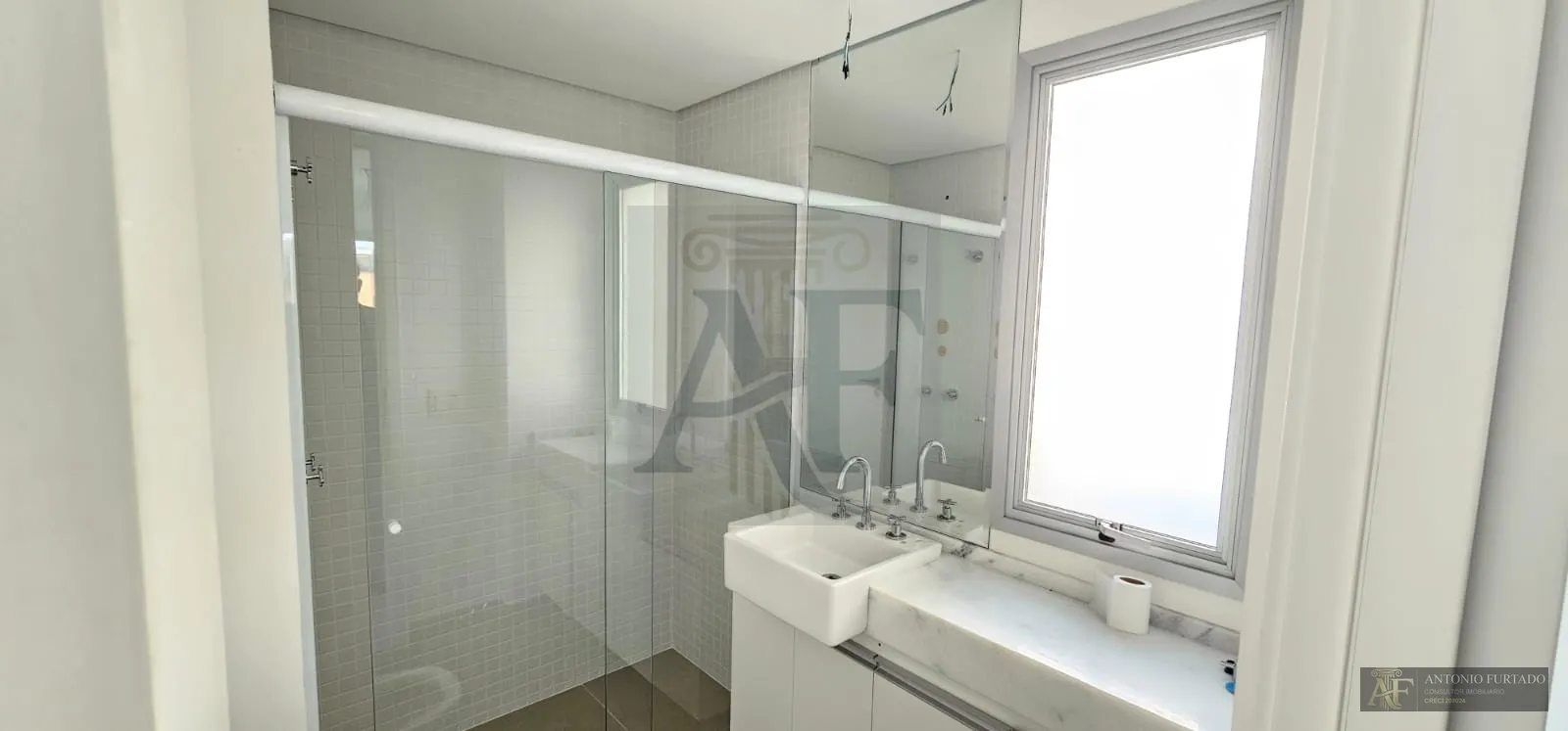 Imagem Apartamento à venda em Pinheiros, São Paulo