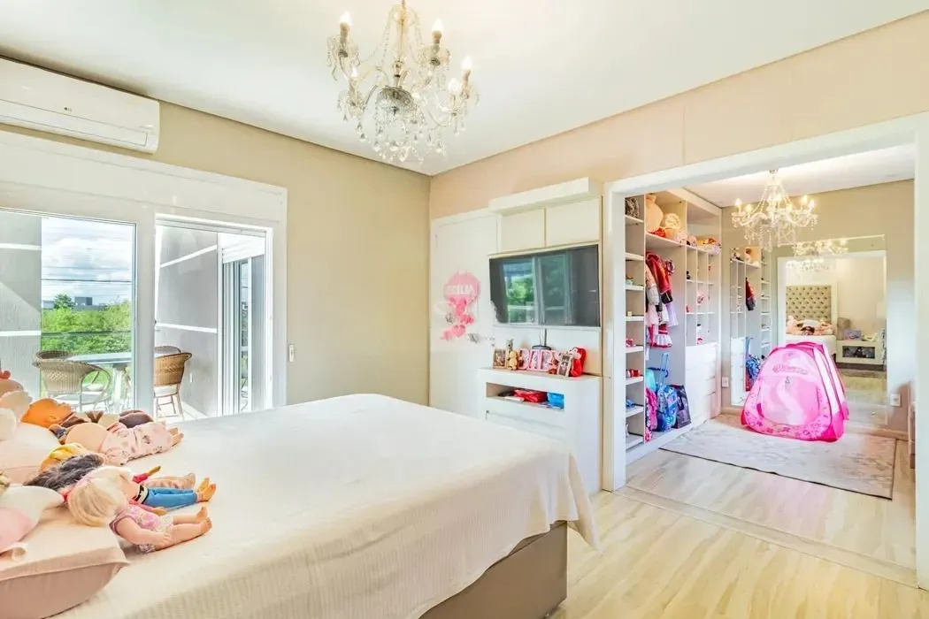 Imagem Casa térrea com 3 dormitórios, suíte e 2 vagas.