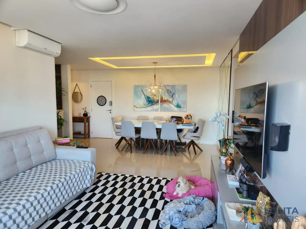 Imagem Apartamento à VENDA, 3 quartos e 3 garagens no Itacorubi, Florianópolis/SC.