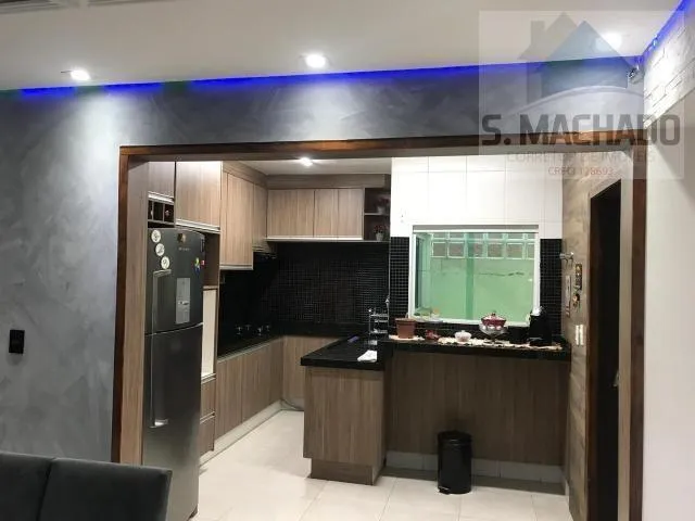 Imagem Sobrado para Venda em Santo André / SP no bairro Vila Curuça