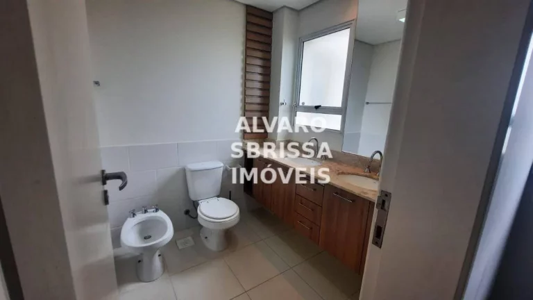 Imagem Apartamento com 134m2 de área útil. Possui uma vista maravilhosa. Três dormitórios sendo uma suíte. Condomínio Verona Itu SP