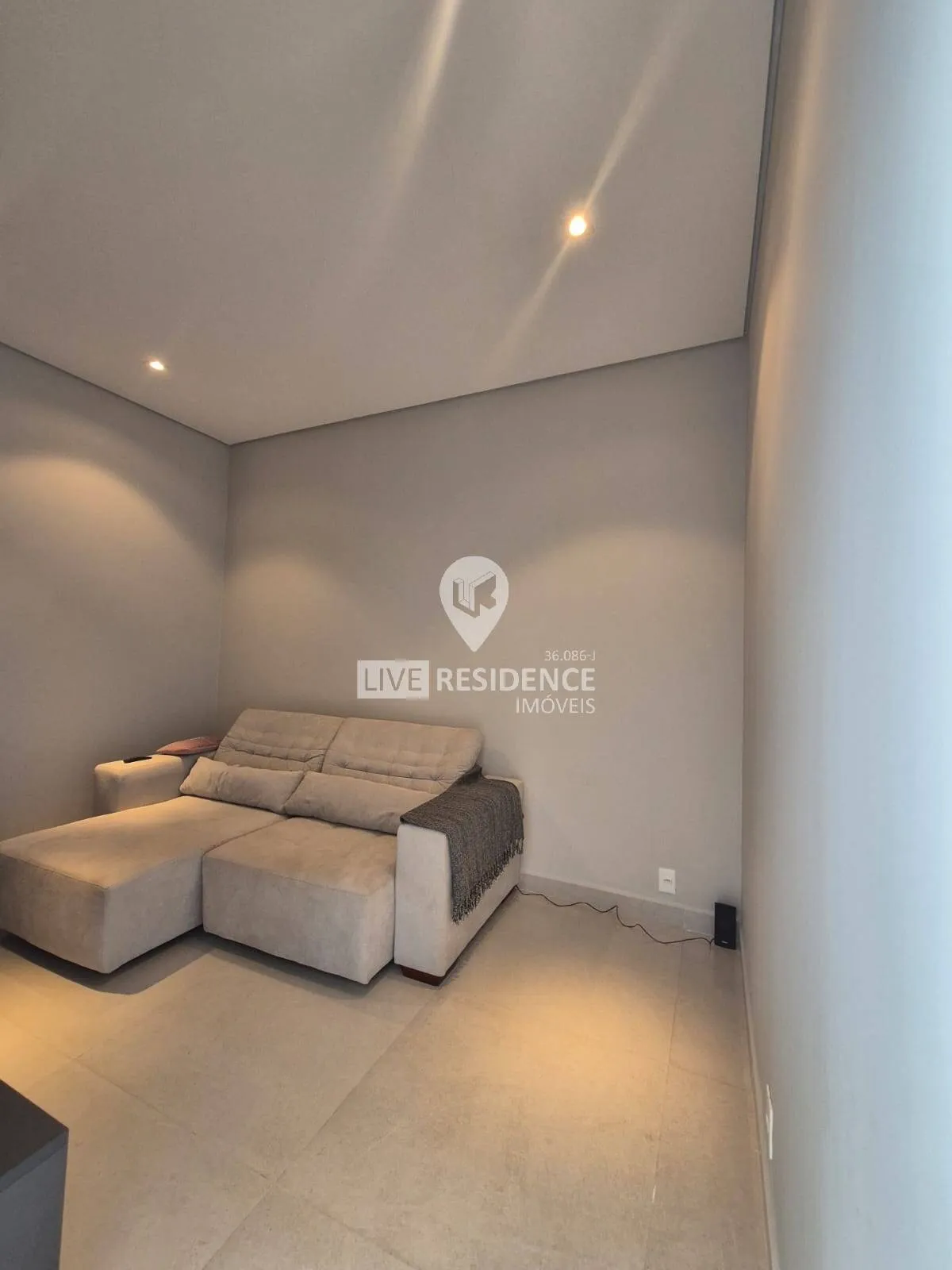 Imagem Magnífica Casa à Venda no Condomínio Reserva Santa Rosa em Itatiba/SP.