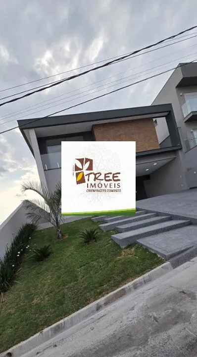 Imagem VENDA DE SOBRADO NOVO NO CONDOMÍNIO REAL PARK, EM ARUJÁ/SP, 300m² com 4 suítes amplas, suíte máster com hidro, área gourmet e piscina. CONSULTE-NOS.