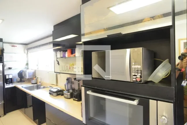 Imagem Casa à Venda - Barra da Tijuca, 5 Quartos, 1350 m2