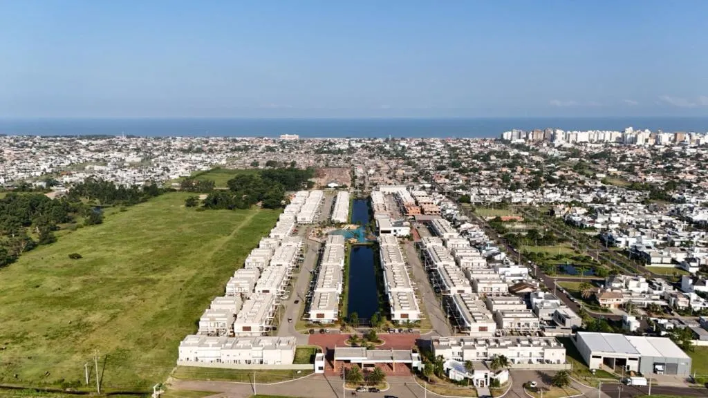 Imagem Casa em Condominio 2 Dormitórios - Bairro Zona Nova