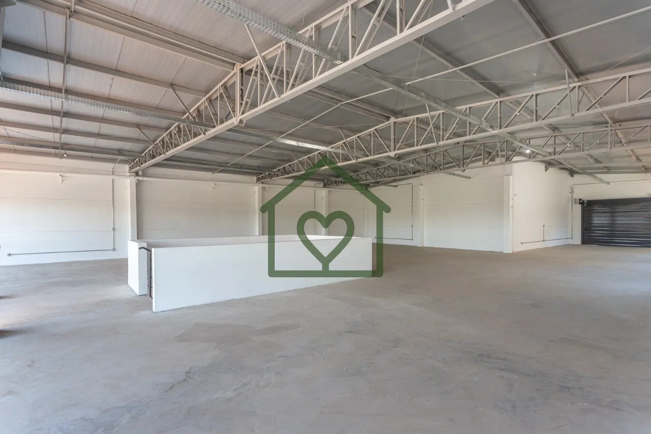 Imagem PrÃ©dio Comercial em LocalizaÃ§Ã£o EstratÃ©gica na Zona Sul.
Alto Potencial de Visibilidade e OcupaÃ...