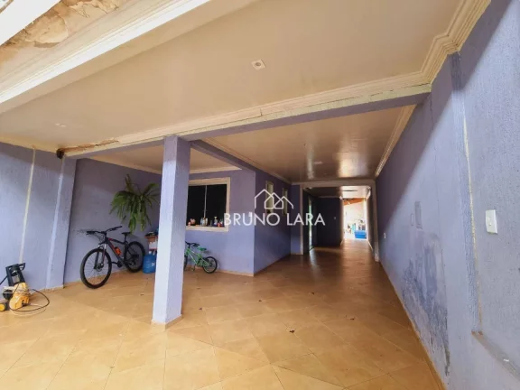 Imagem Casa á venda em Igarapé, bairro Lago Azul.