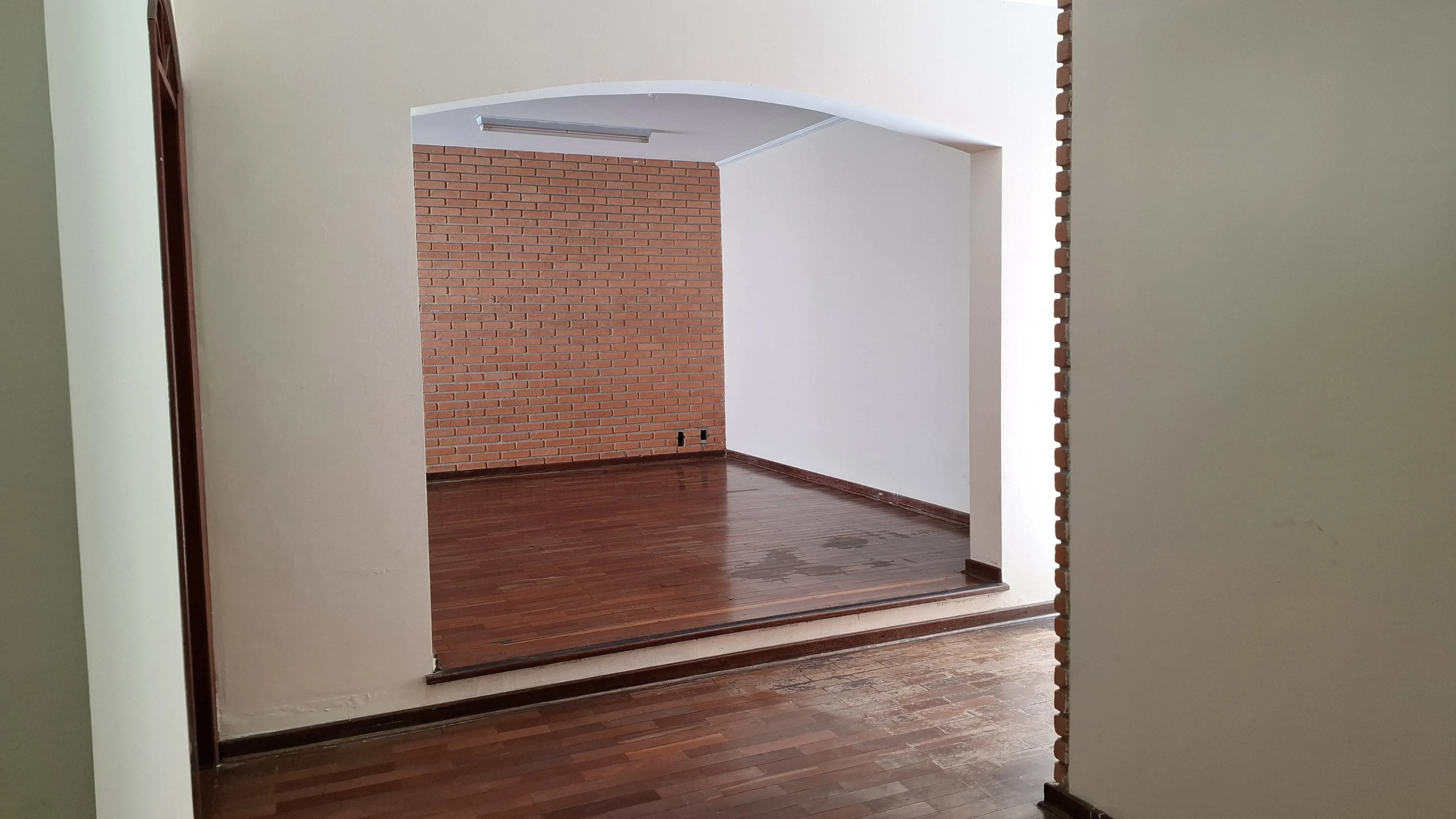 Imagem Sobrado com 3 Quartos à venda, 310m² - Jardim Icatu