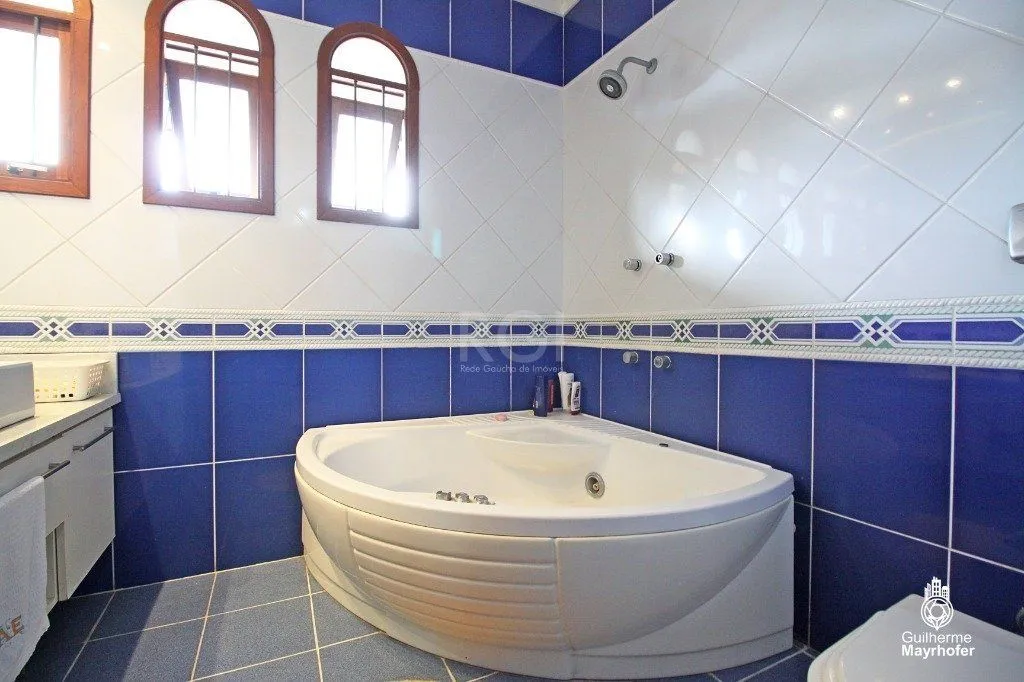 Imagem Casa para Venda - 151.36m², 3 dormitórios, sendo 1 suites, 2 vagas - Partenon