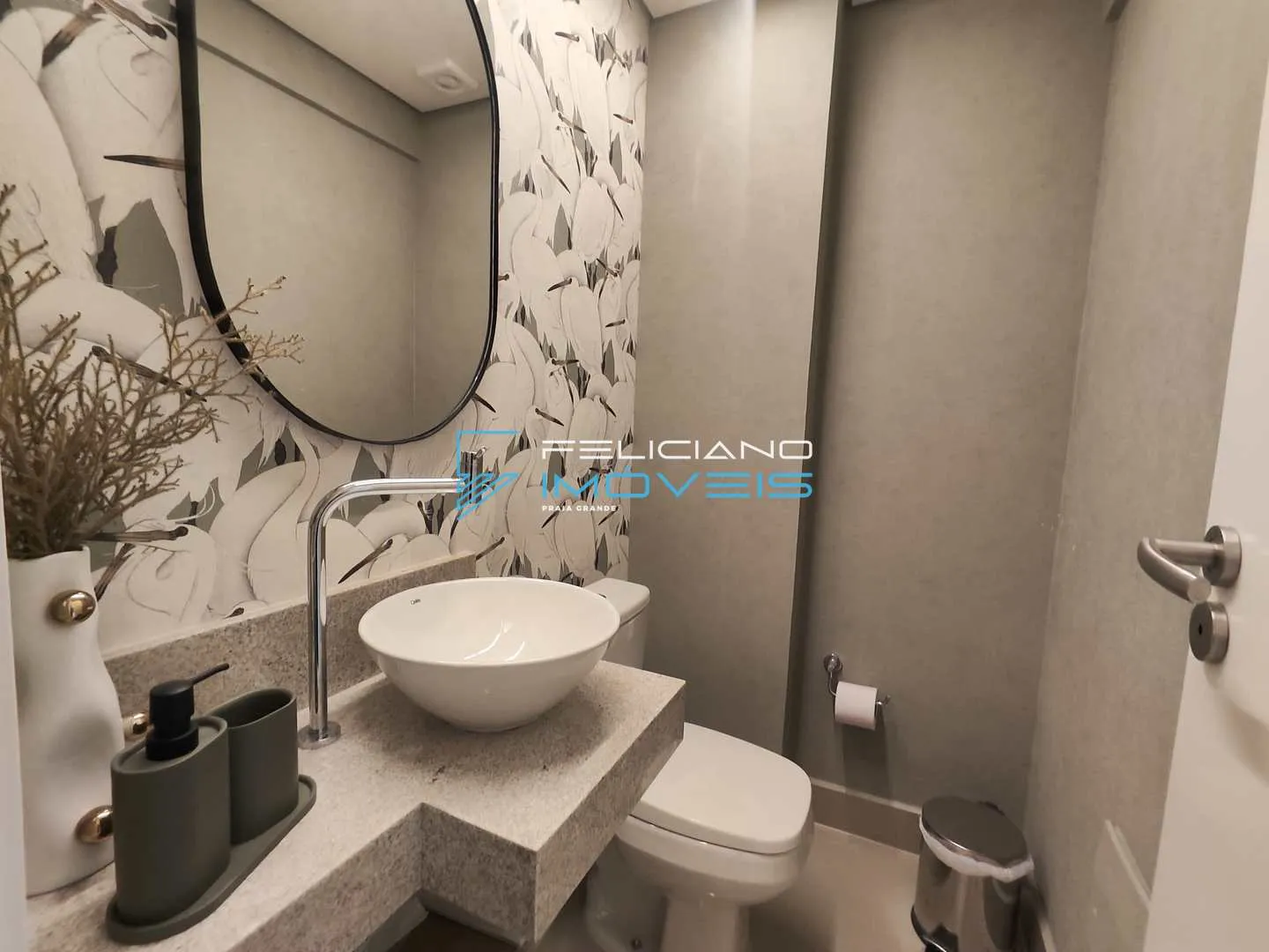 Imagem Apartamento com 2 quartos, Guilhermina, Praia Grande - R$ 892 mil, Cod: 4655