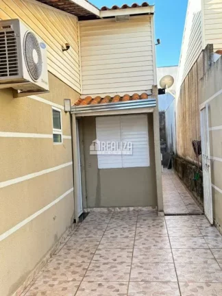 Imagem Casa à venda no Condomínio Moradas Uberaba, no bairro Recreio dos Bandeirantes em Uberaba