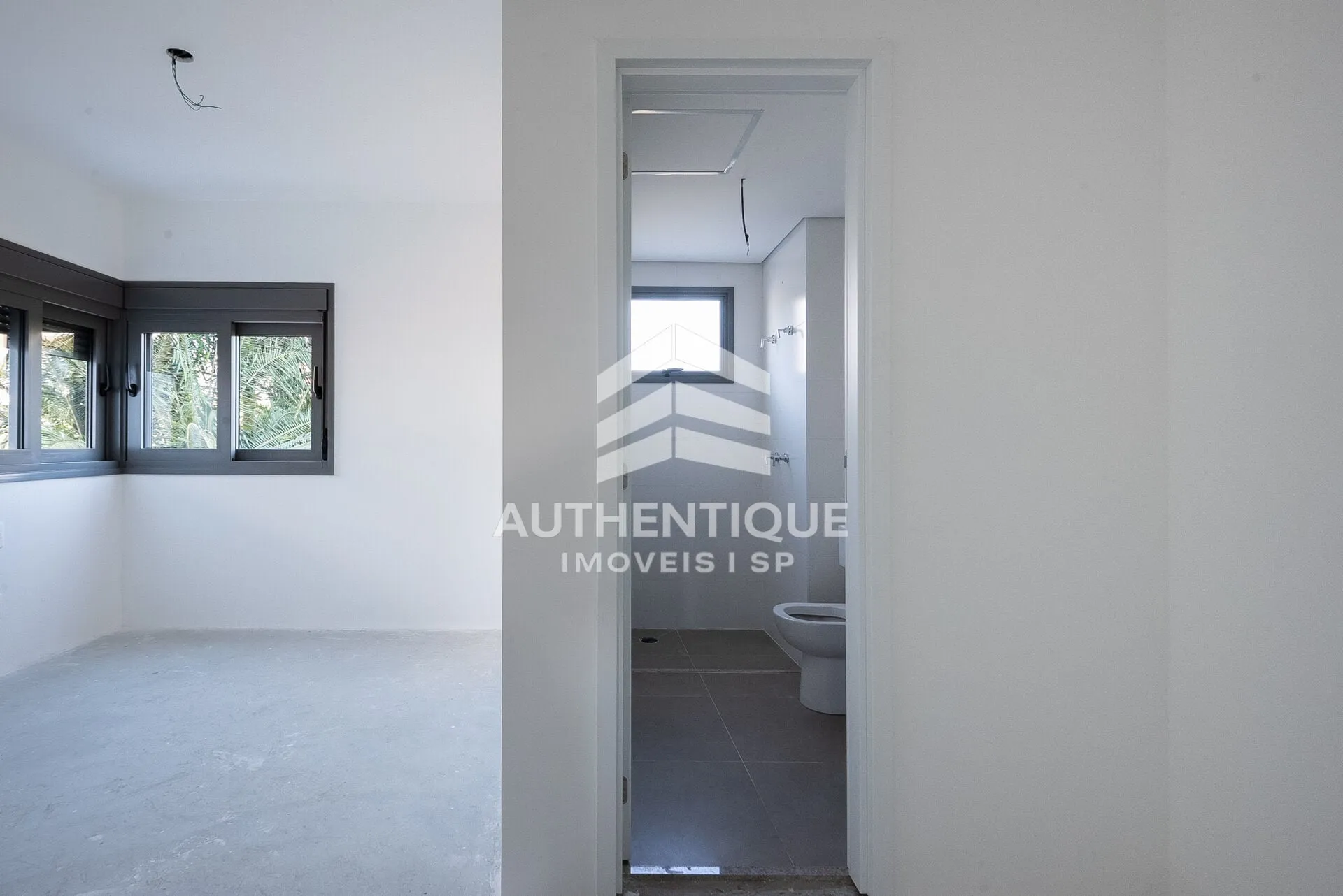 Imagem Exp Moema - Apartamento à venda em São Paulo/SP