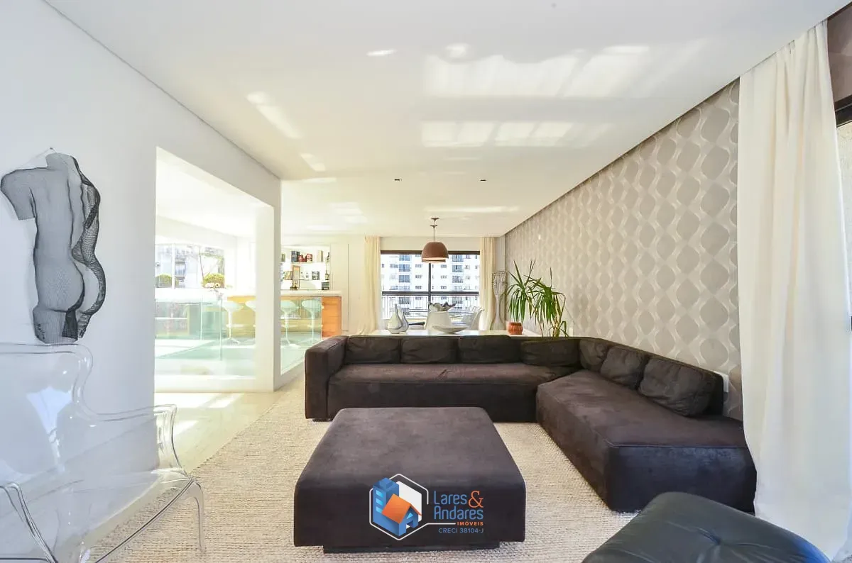 Foto do imóvel Triplex para venda em Morumbi com 3 quartos, sendo 3 suítes, 370.59m² em Rua Abdo Ambuba