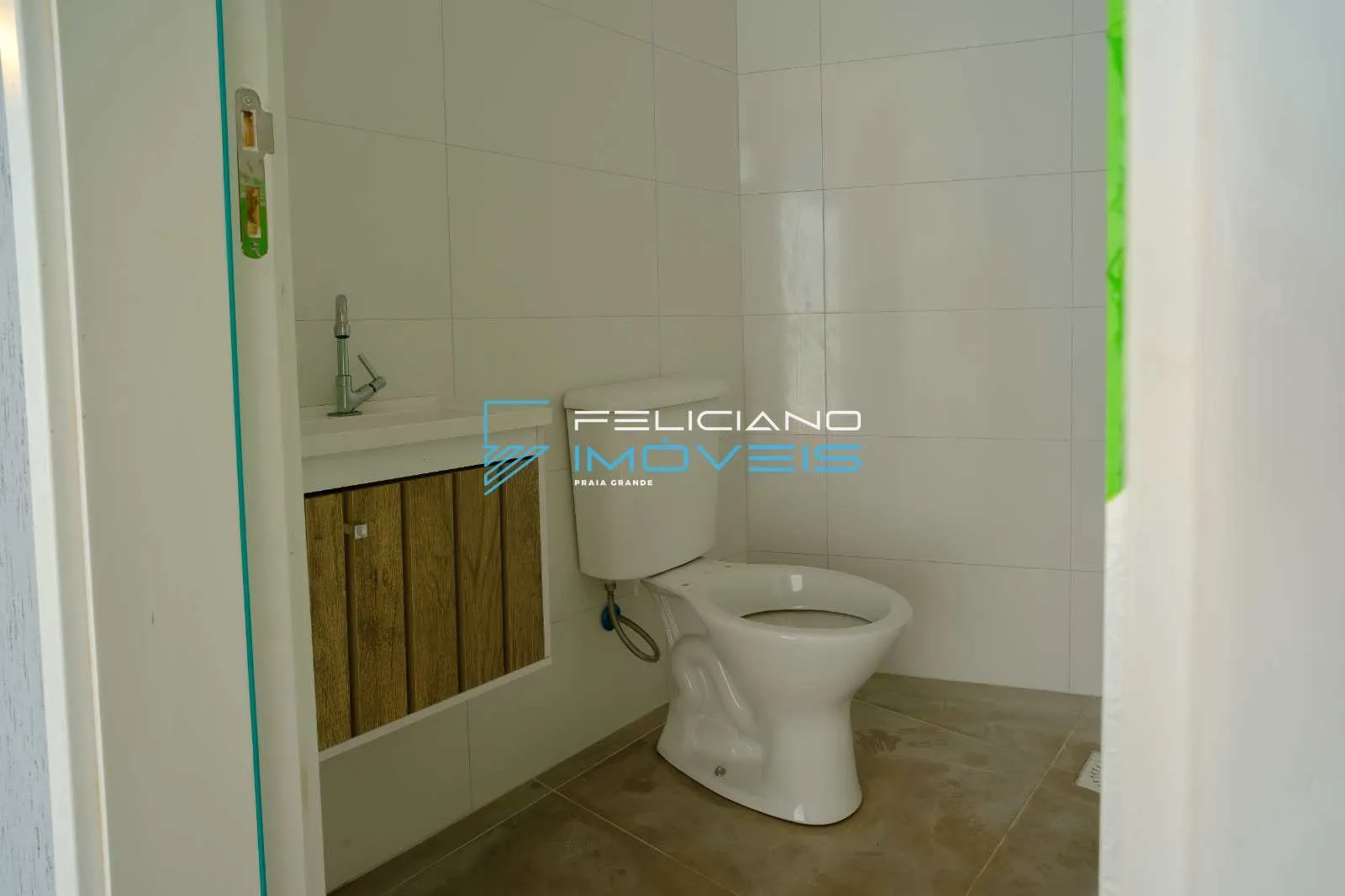 Imagem Casa com 4 quartos, Solemar, Praia Grande - R$ 1.19 mi, Cod: 7186